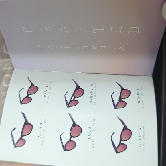 NWOT Komono sunglasses - Lulu matte indigo demi frames with UV protection - Picture 5 of 5